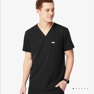 FIGS Mens Black Chisec Three-Pocket Scrub Top // Size: M